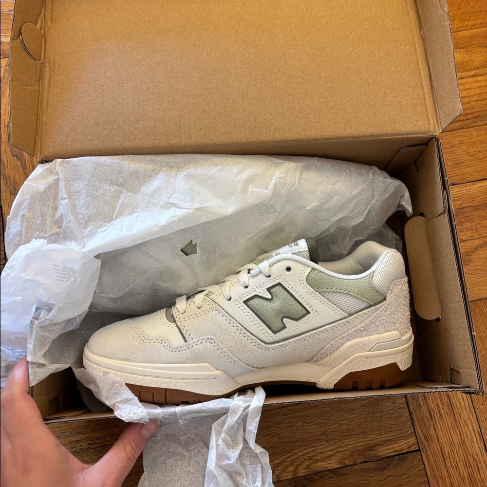 New Balance 550
